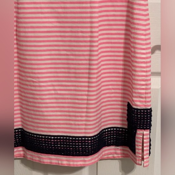 Sail To Sable Pink & white Sleeveless Classic Tunic Dress with Navy Embroidery. - Picture 5 of 9